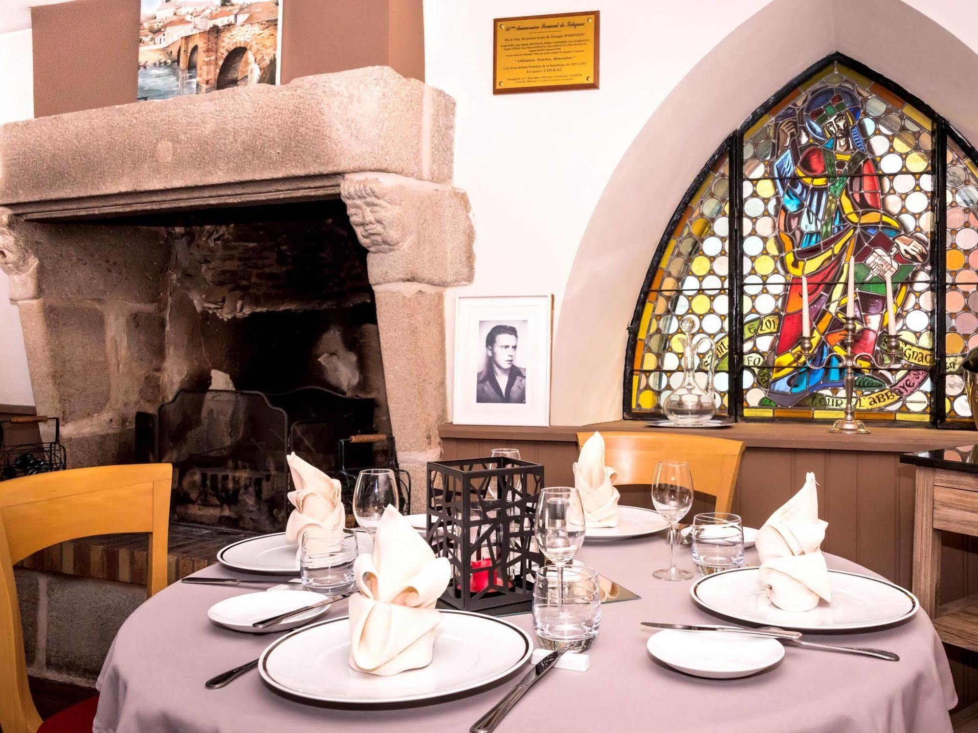 Le Saint Eloi Logis & Spa Restaurant L Schumacher Solignac Exterior photo