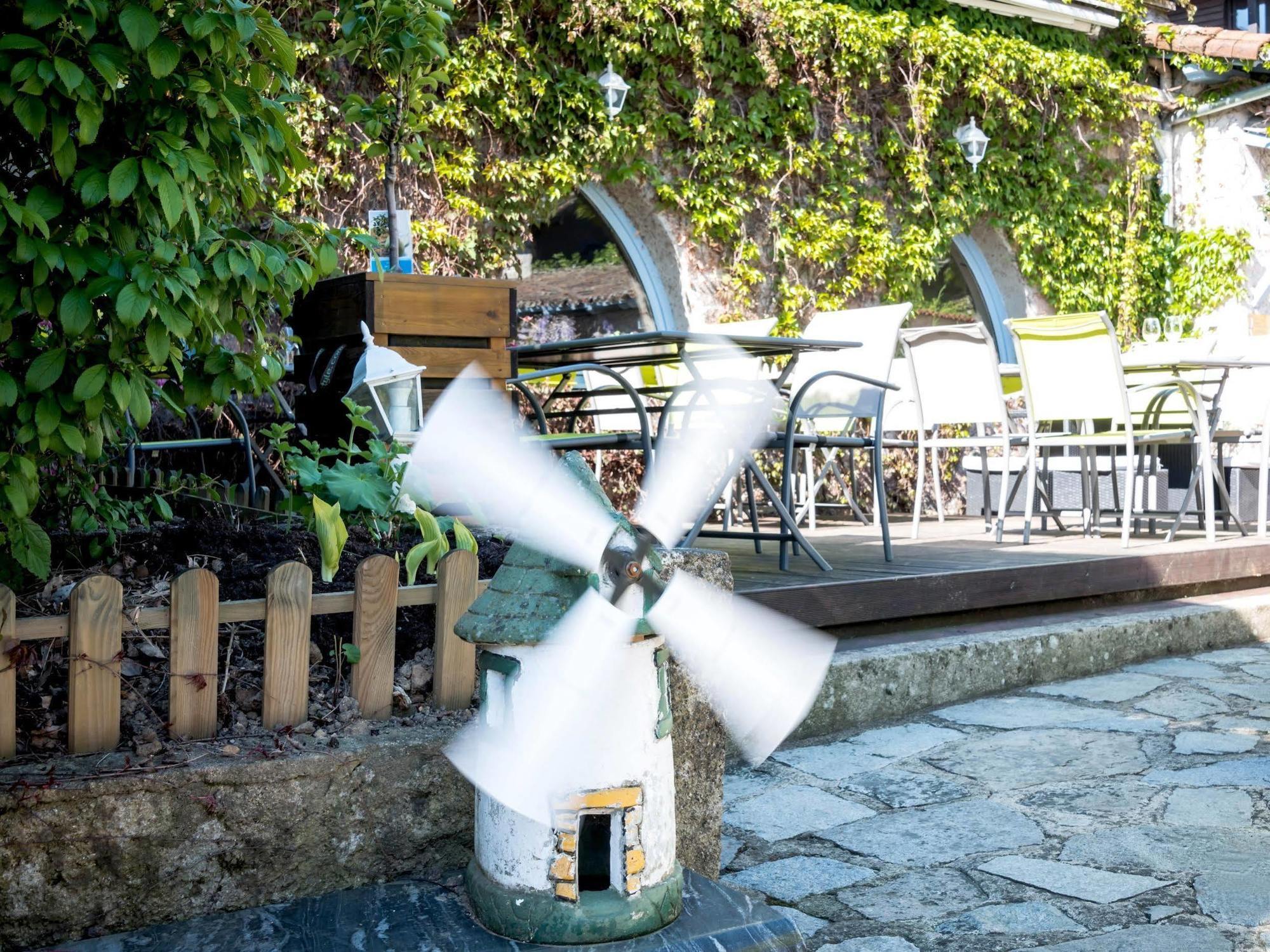 Le Saint Eloi Logis & Spa Restaurant L Schumacher Solignac Exterior photo