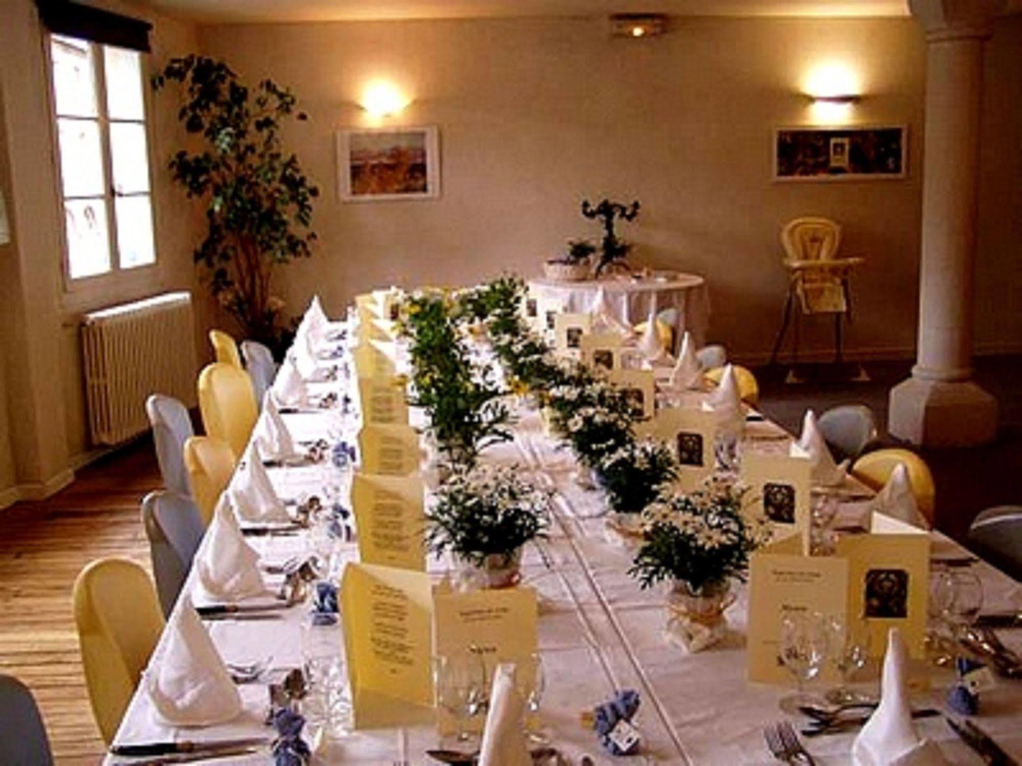 Le Saint Eloi Logis & Spa Restaurant L Schumacher Solignac Exterior photo